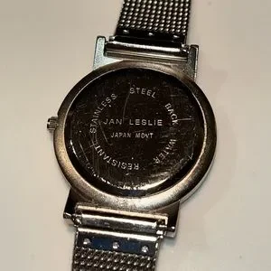 Vintage Jan Leslie bubble glass watch Jan Leslie | Accessories | Vintage Jan Leslie Quartz Watch  main image 2